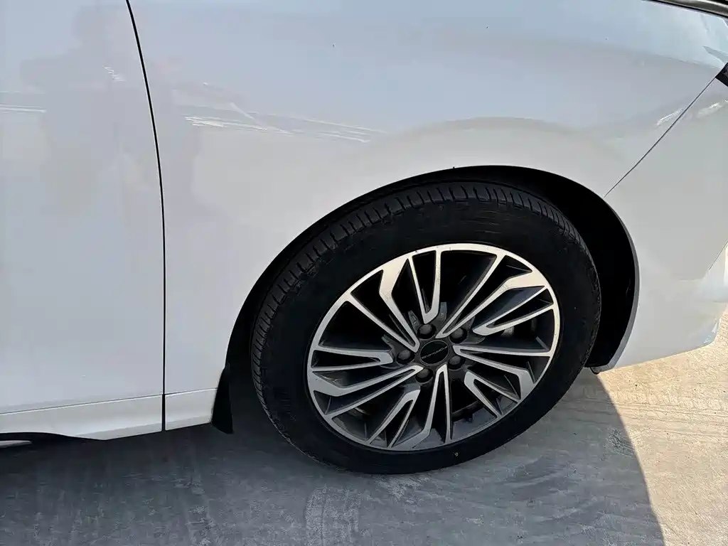 Fengxing Yacht 2022 1.5T DCT Wave Chasing Edition купить на сайте DeffCars