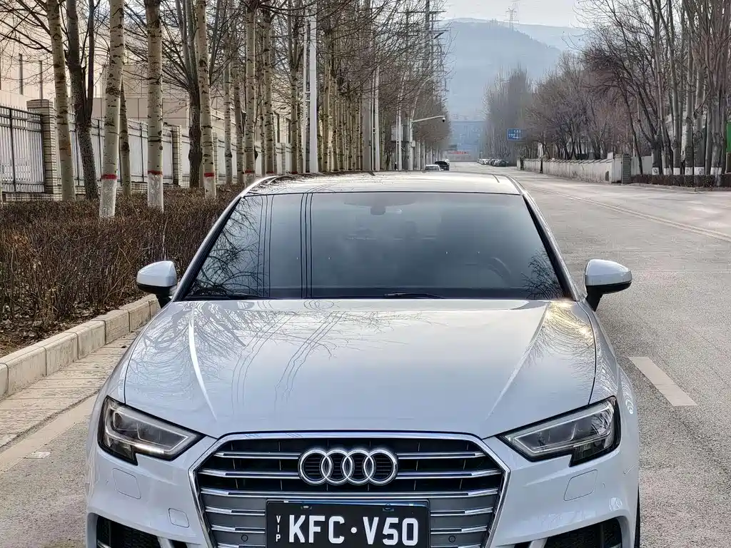 Audi A3 2020 Sportback 35 TFSI Fashion Type National VI купить на сайте DeffCars
