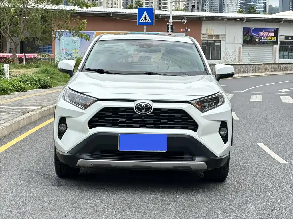 RAV4 Rongfang 2022 2.0L CVT two-wheel drive fashion Plus version купить на сайте DeffCars