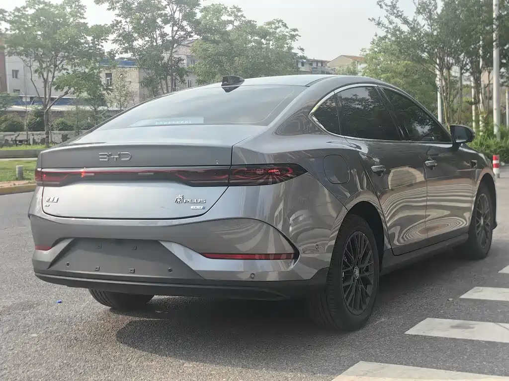 Qin Plus 2025 EV Intelligent Driving Edition 510km Leading купить на сайте DeffCars