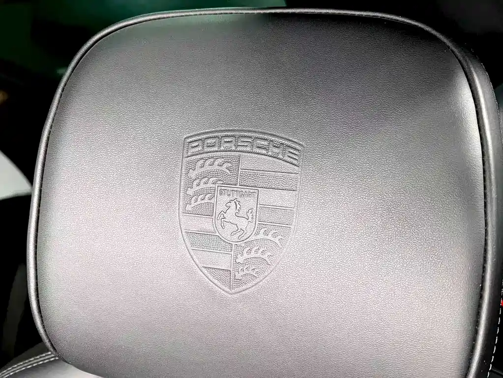Macan 2022 Macan 2.0T купить на сайте DeffCars