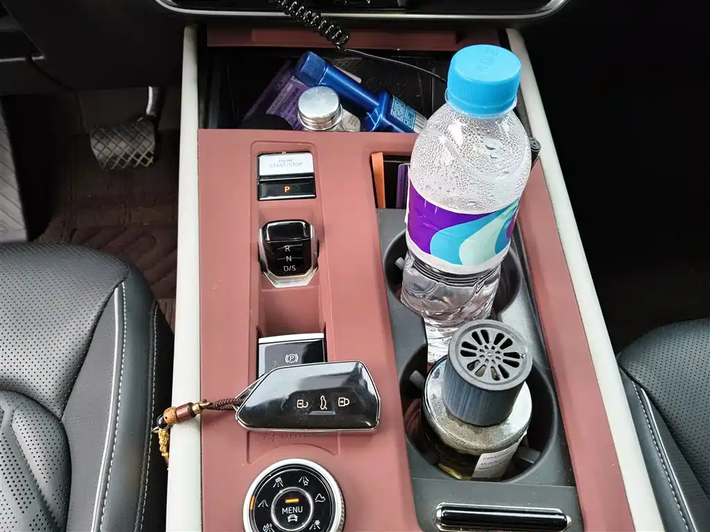 Touron 2024 380TSI four-wheel drive luxury version купить на сайте DeffCars