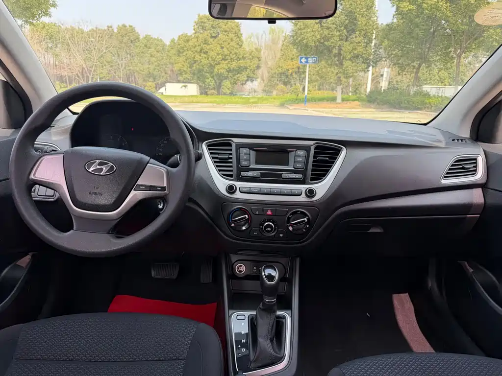 Yuena 2016 1.4L automatic cool version GLS купить на сайте DeffCars