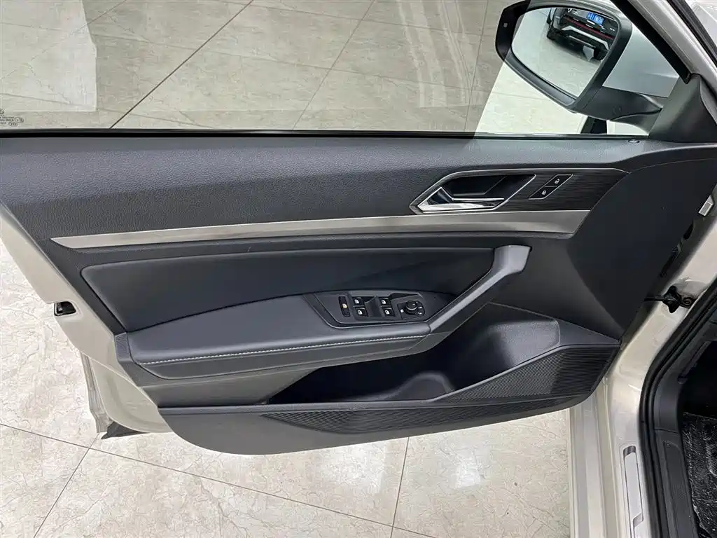 Lavida 2021 280TSI DSG Comfort Edition купить на сайте DeffCars