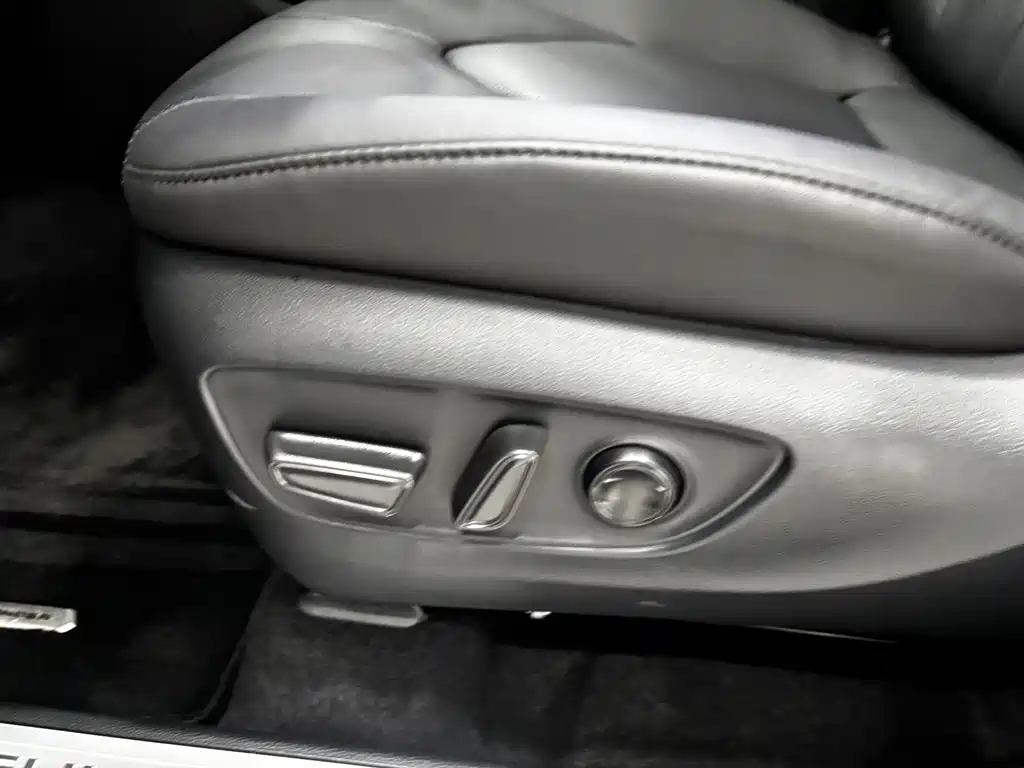 Highlander 2024 380T four-wheel drive premium version 7 seats купить на сайте DeffCars