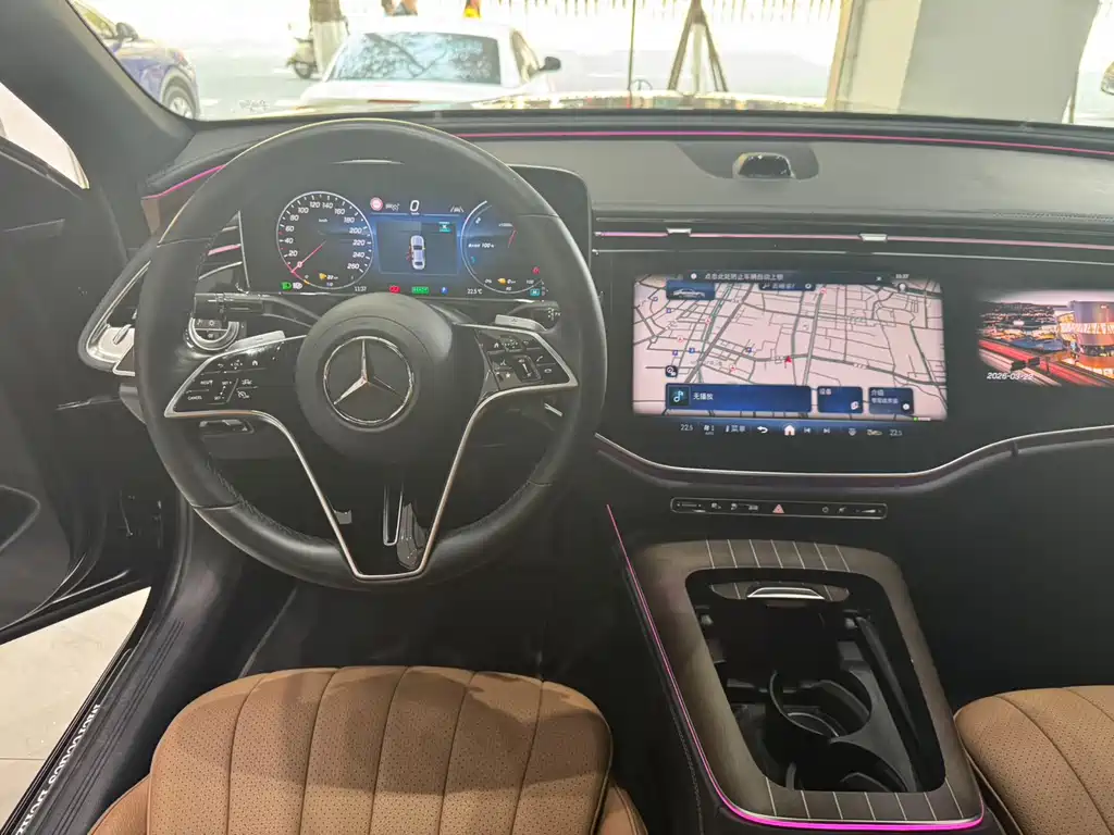 Mercedes-Benz E-Class New Energy 2024 E 350 e L plug-in hybrid sedan купить на сайте DeffCars