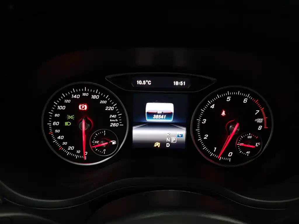 Mercedes-Benz B-Class 2017 B 200 Fashion Model купить на сайте DeffCars