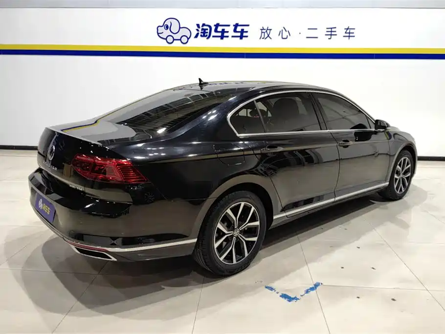 Magotan 2020 330TSI DSG leading model купить на сайте DeffCars