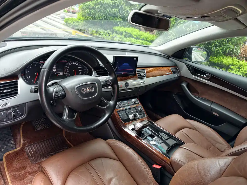 Audi A8 2012 A8L 45 TFSI quattro comfort type купить на сайте DeffCars