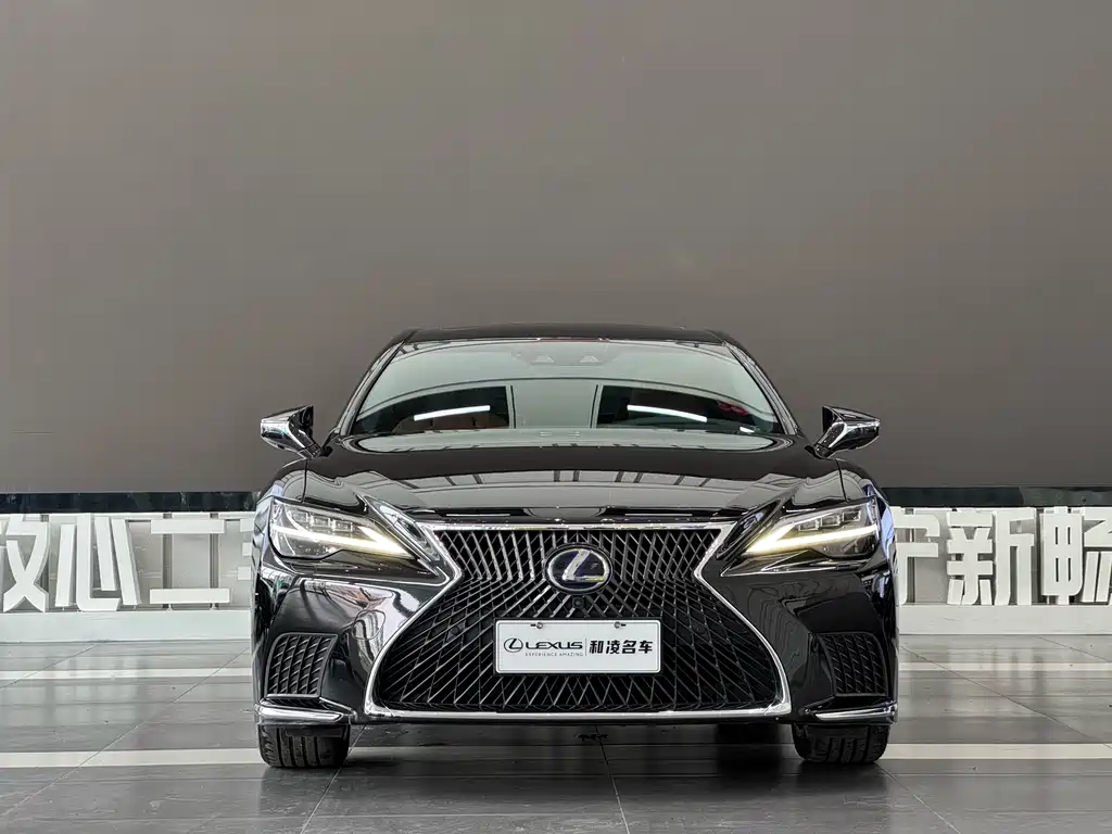 Lexus LS 2021 500h Executive Edition купить на сайте DeffCars