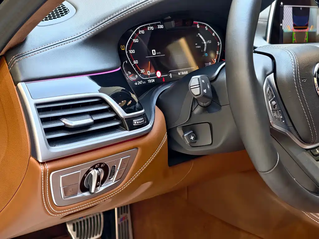 BMW 7 Series 2019 740Li xDrive Executive Luxury Package купить на сайте DeffCars