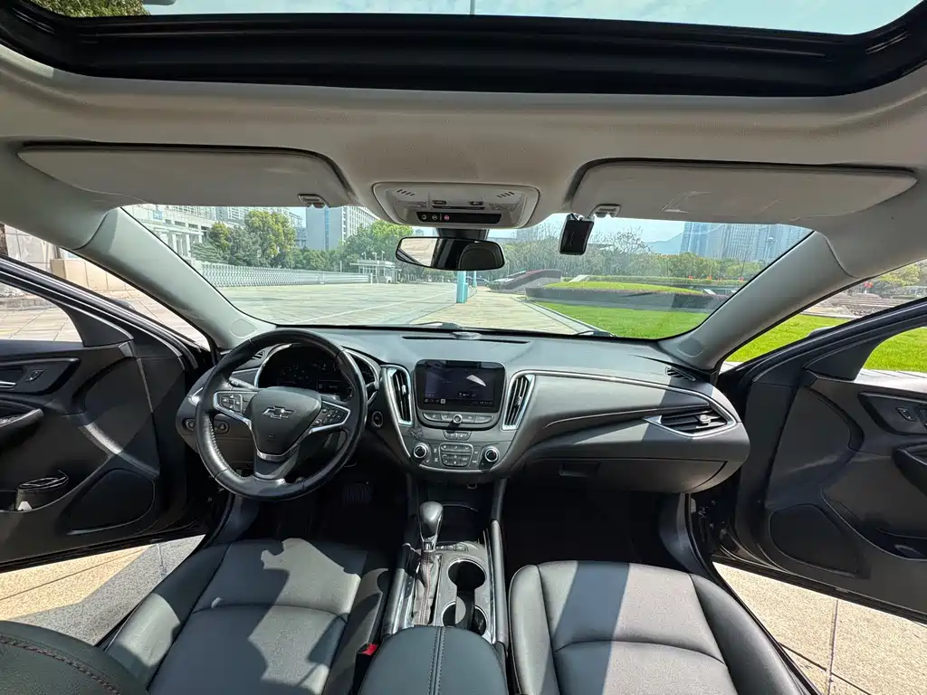 Malibu XL 2021 Redline 550T automatic sharp version купить на сайте DeffCars