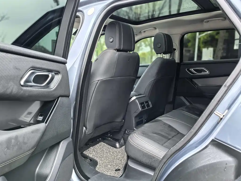 Range Rover Velar 2022 250PS купить на сайте DeffCars