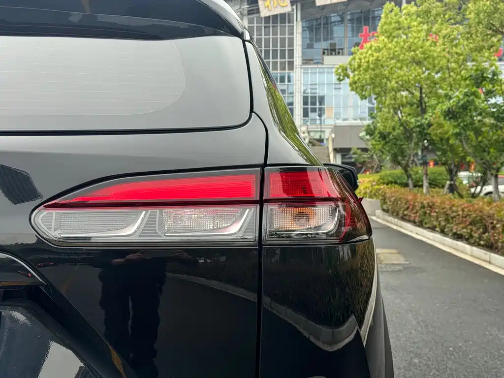 Fenglanda 2023 2.0L CVT Deluxe Edition купить на сайте DeffCars