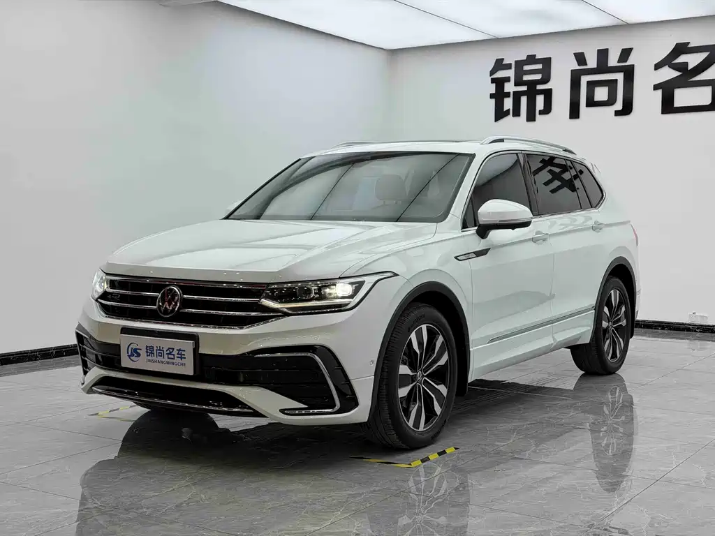 Tiguan L 2023 facelift 330TSI automatic two-wheel drive R-Line version купить на сайте DeffCars