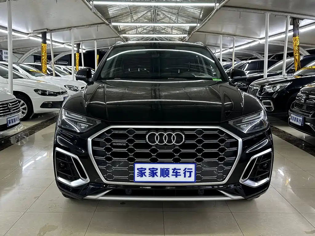 Audi Q5L 2022 40T luxury and dynamic model купить на сайте DeffCars