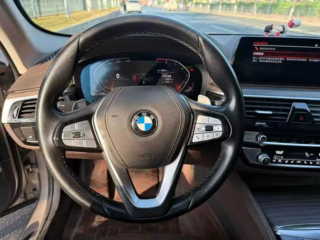 BMW 5 Series 2020 530Li Exclusive Luxury Package купить на сайте DeffCars