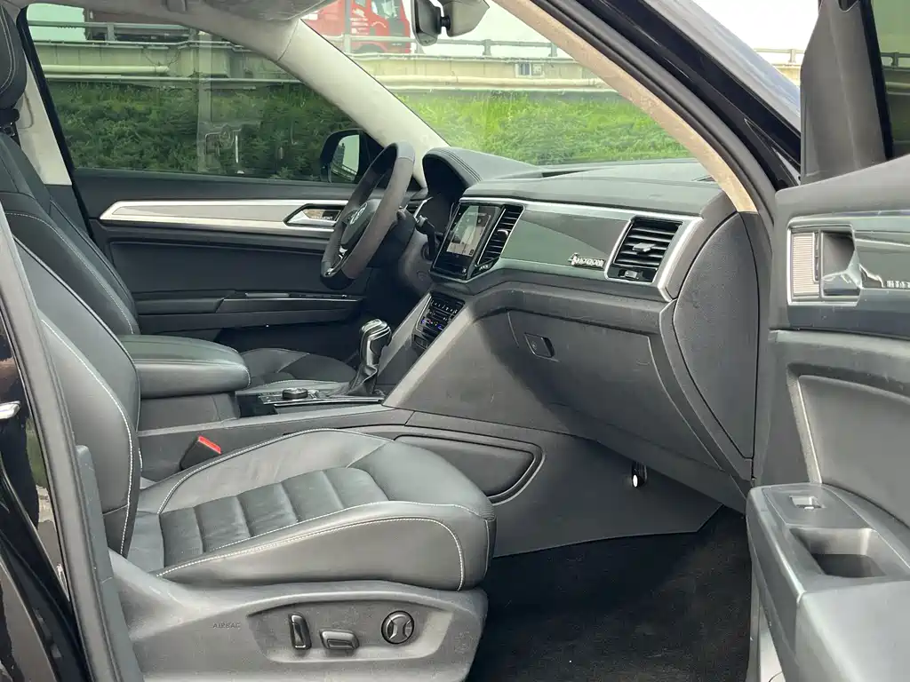 TERAMONT 2020 facelift 380TSI four-wheel drive luxury version купить на сайте DeffCars