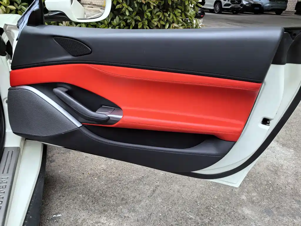 Portofino 2018 3.9T купить на сайте DeffCars