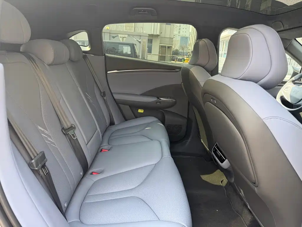 Xpeng G7 2025 Model 702 Super Long Battery Life Max купить на сайте DeffCars