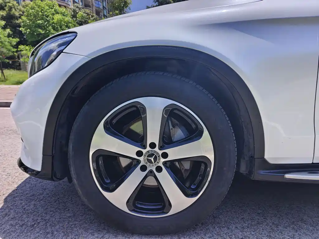 Mercedes-Benz GLC Coupe 2018 GLC 200 4MATIC Coupe SUV купить на сайте DeffCars