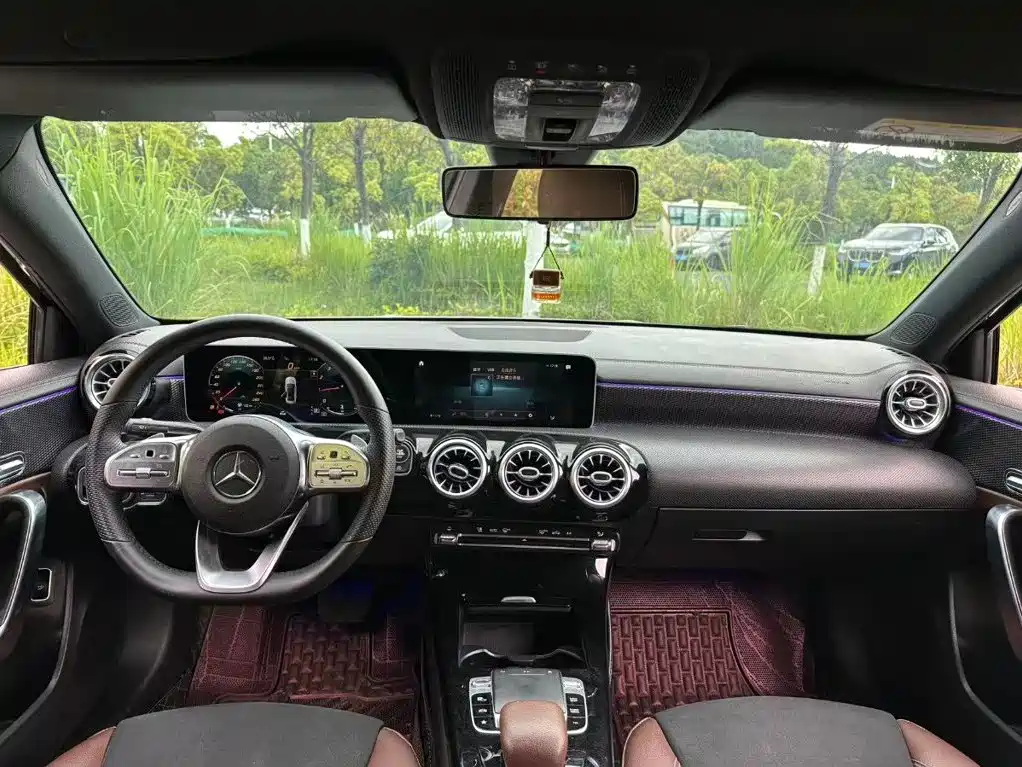 Mercedes-Benz A-Class 2020 A 200 L Sports Sedan купить на сайте DeffCars