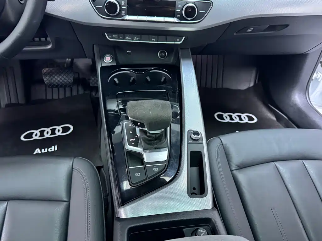 Audi A5 imported 2021 Sportback 40 TFSI fashionable and dynamic купить на сайте DeffCars