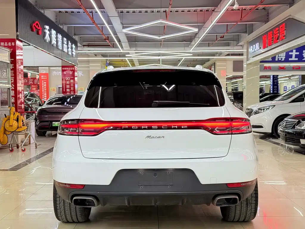 Macan 2018 Macan 2.0T купить на сайте DeffCars