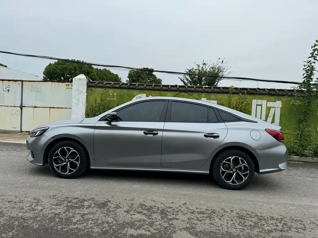 MG5 2021 180DVVT CVT Youth Fashion Edition купить на сайте DeffCars
