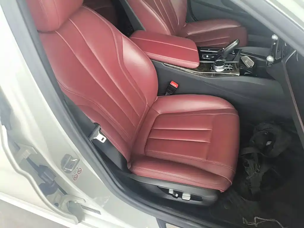 BMW 5 Series 2020 530Li Leading M Sports Package купить на сайте DeffCars