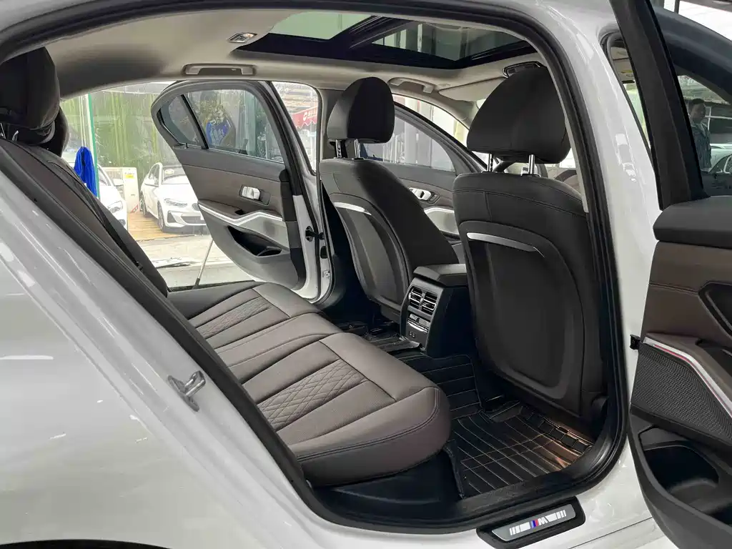 BMW 3 Series 2023 325Li M Sports Package купить на сайте DeffCars