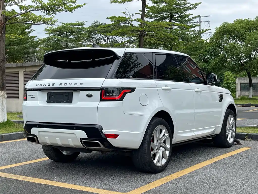 Range Rover Sport 2018 3.0 SC V6 HSE DYNAMIC купить на сайте DeffCars