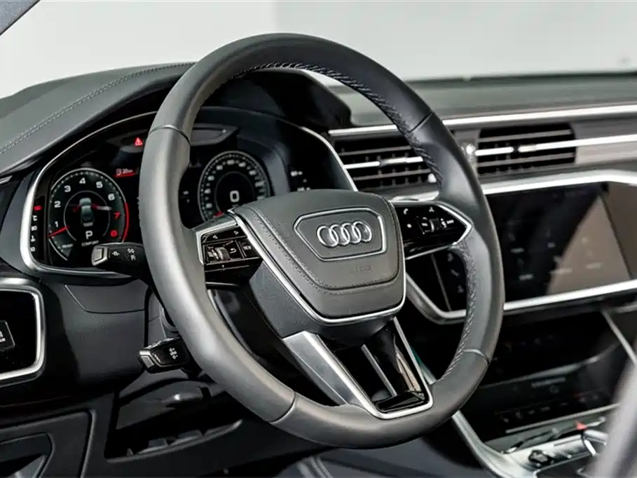 Audi A6L 2024 55 TFSI quattro exclusive dynamic model купить на сайте DeffCars