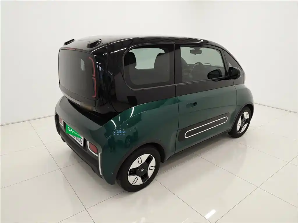 Baojun KiWi EV 2022 Artist’s Light Edition Lithium Iron Phosphate купить на сайте DeffCars