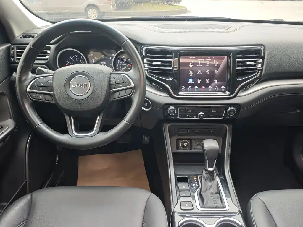 Commander 2018 2.0T 2WD Premium Edition National V купить на сайте DeffCars