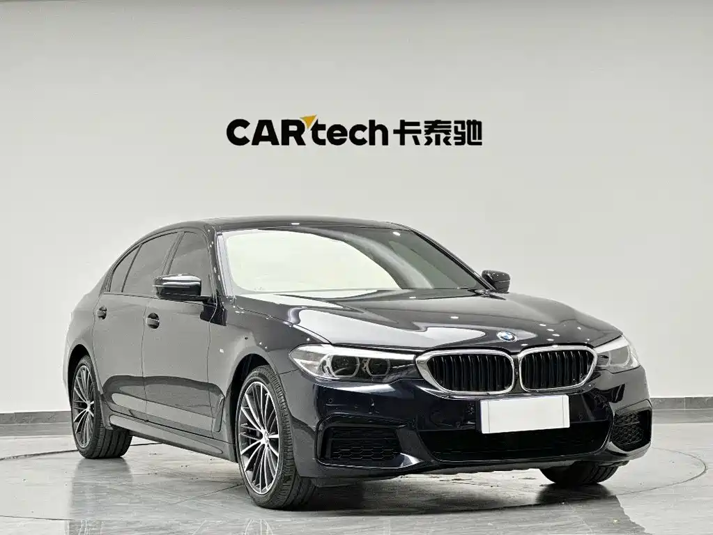 BMW 5 Series 2019 facelift 530Li leading M sports package купить на сайте DeffCars