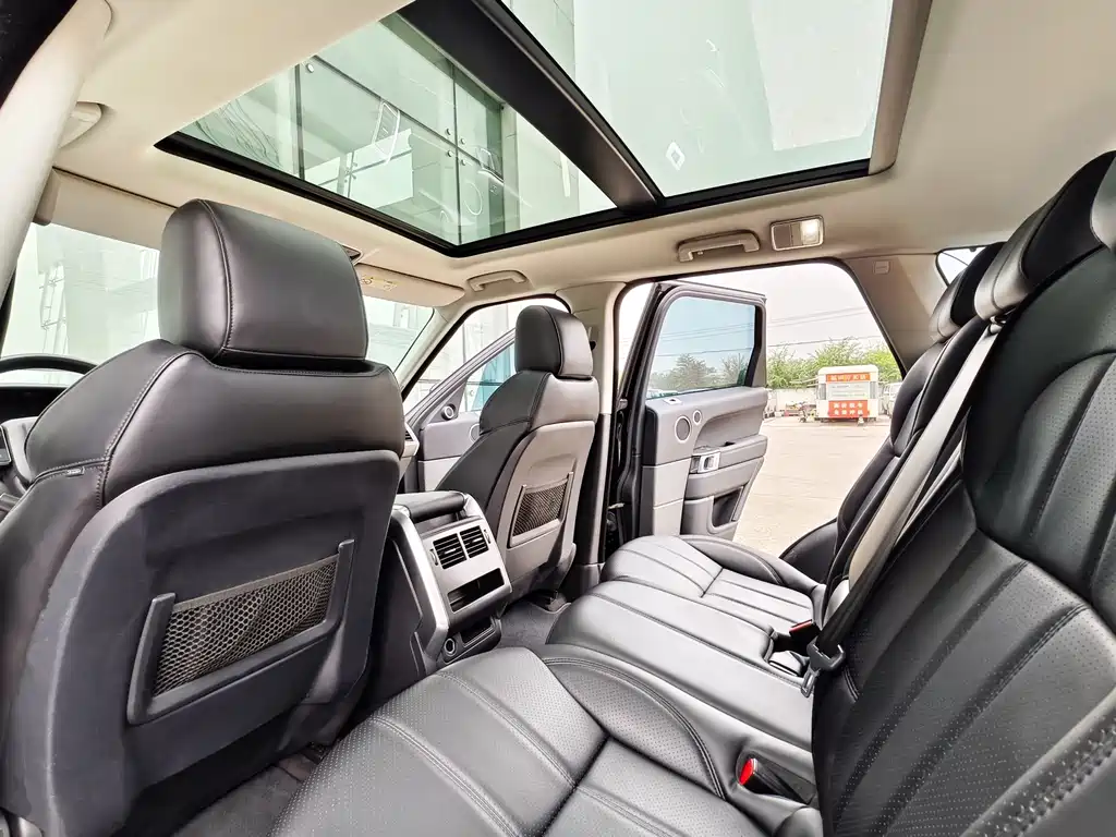 Range Rover Sport 2017 3.0 SC V6 SE купить на сайте DeffCars