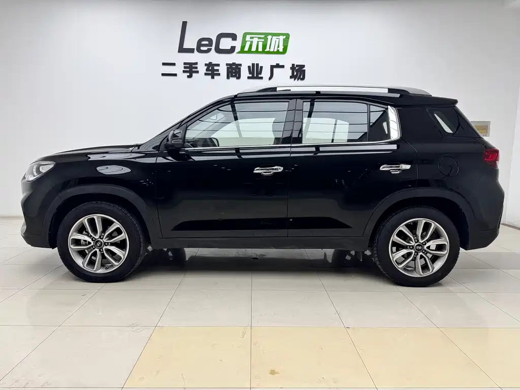 Beijing Hyundai ix35 2018 2.0L automatic two-wheel drive Zhiyong·Enjoy Edition купить на сайте DeffCars