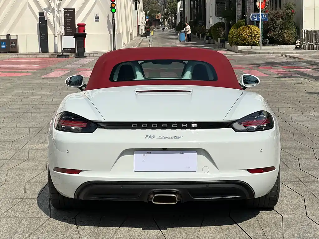 Porsche 718 2022 Boxster 2.0T купить на сайте DeffCars