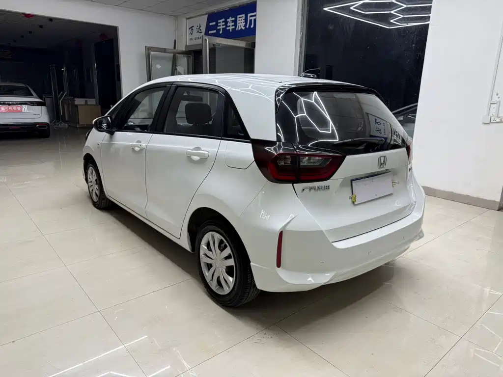 Fit 2021 1.5L CVT Trendy Edition купить на сайте DeffCars