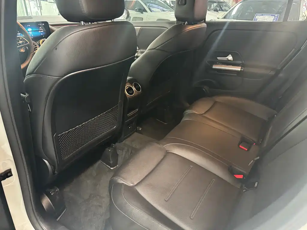 Mercedes-Benz GLA 2020 GLA 180 купить на сайте DeffCars