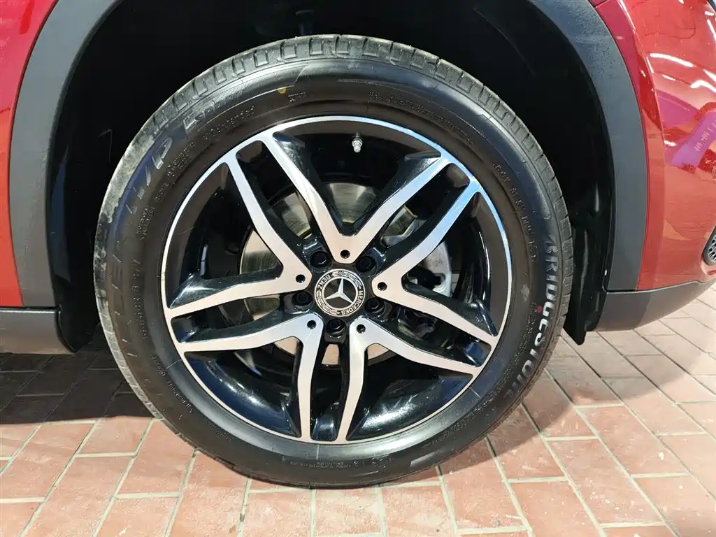Mercedes-Benz GLA 2017 GLA 200 Fashion Model купить на сайте DeffCars