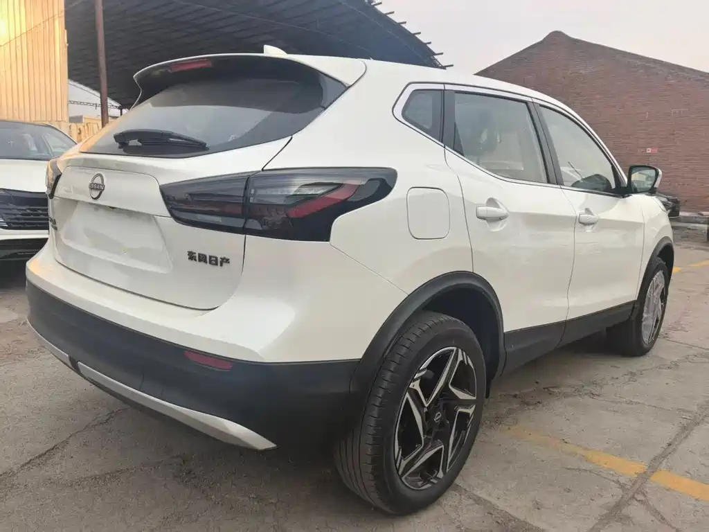 Qashqai 2025 Honor 2.0L CVT XV+ Leading Edition купить на сайте DeffCars