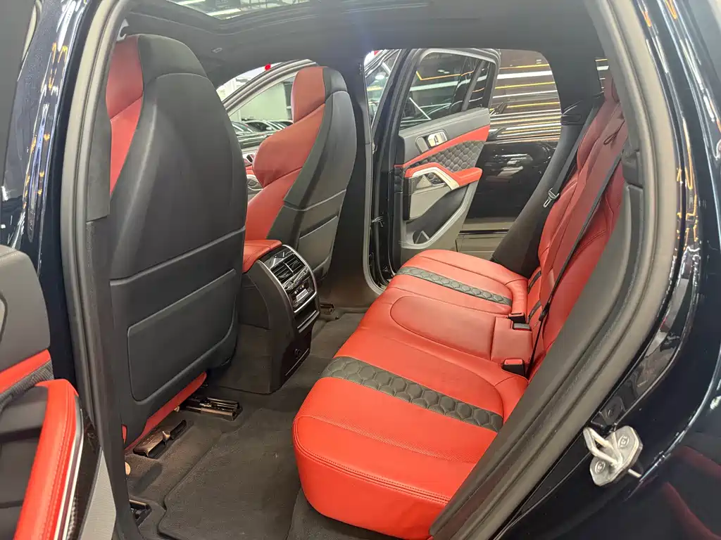 BMW X6 M 2022 X6 M купить на сайте DeffCars