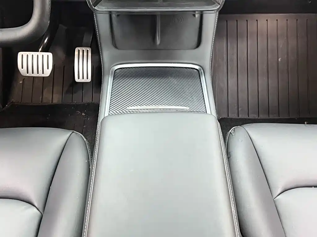 Model Y 2022 Performance high-performance all-wheel drive version купить на сайте DeffCars