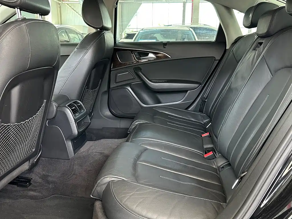 Audi A6L 2018 30th Anniversary Model 35 TFSI Fashion Model купить на сайте DeffCars