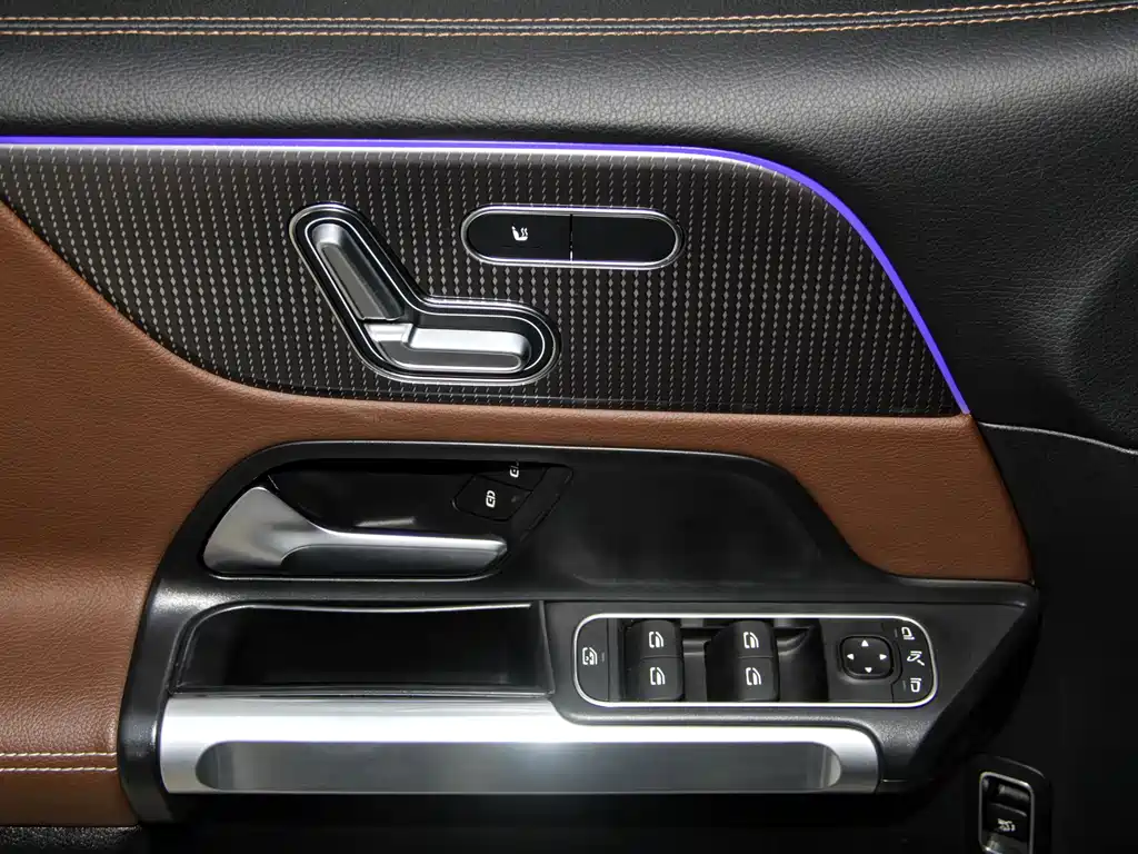 Mercedes-Benz GLB 2023 GLB 220 Fashion Model купить на сайте DeffCars