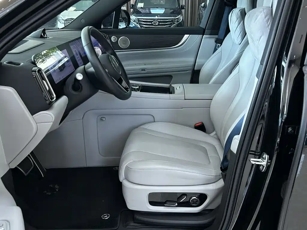 Wenjie M9 2024 extended range Ultra version 42kWh 6-seater version купить на сайте DeffCars