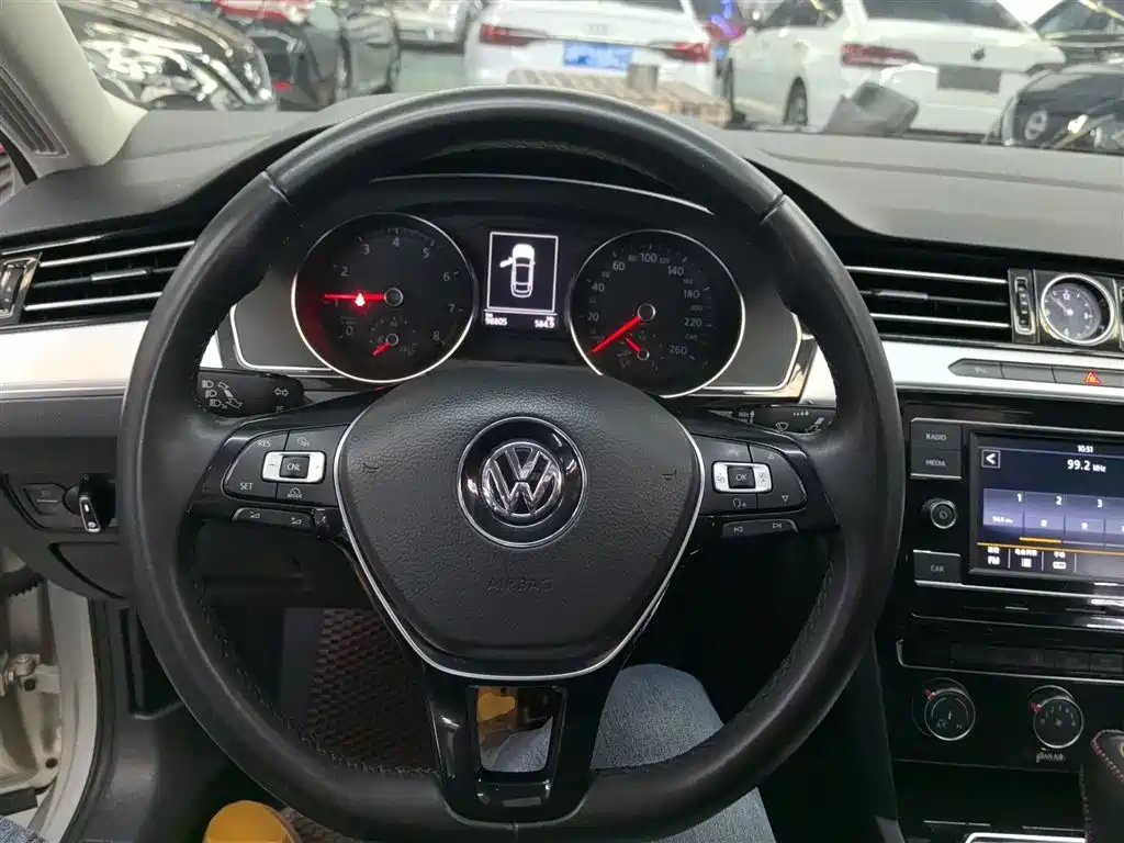 Magotan 2018 330TSI DSG leading model купить на сайте DeffCars