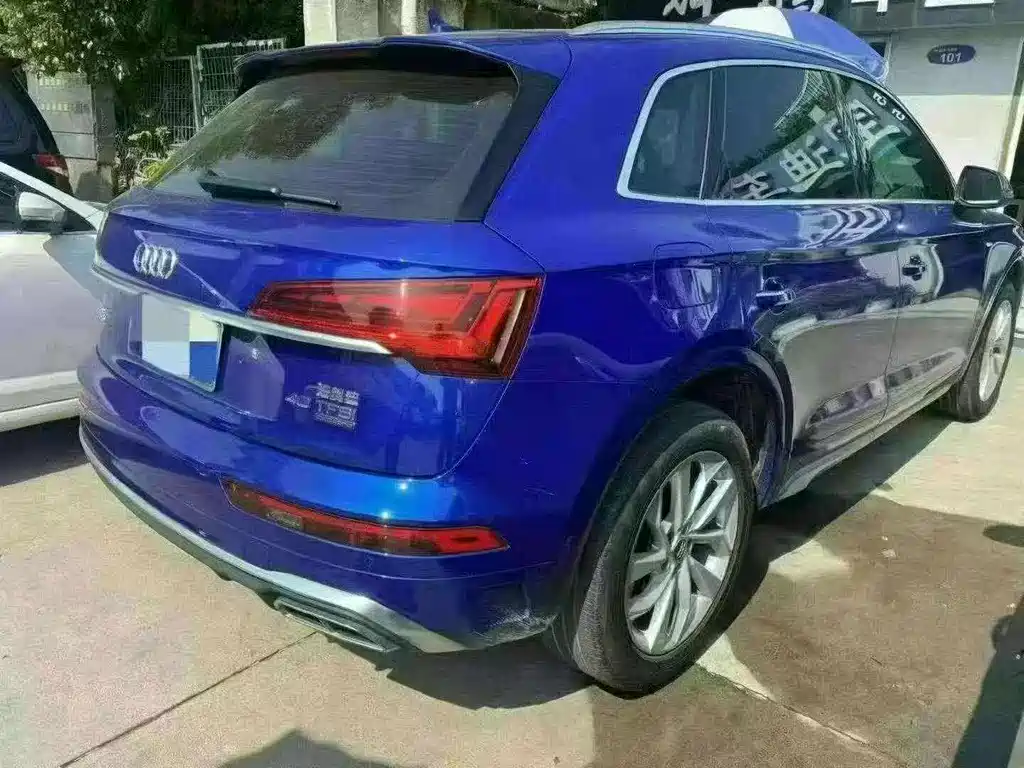 Audi Q5L 2021 40 TFSI luxury and dynamic model купить на сайте DeffCars
